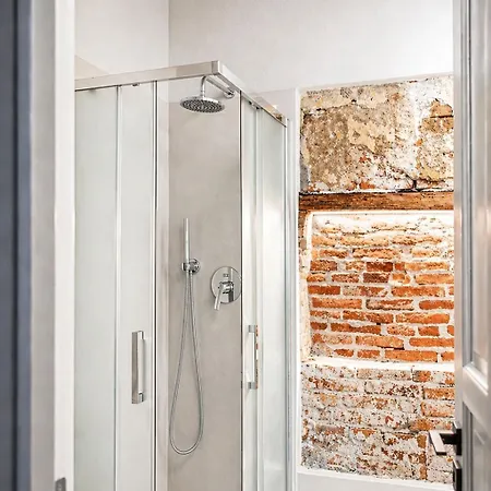 La Marina Attic Mansarda Con Vista Su Porto Antico Apartmán Janov