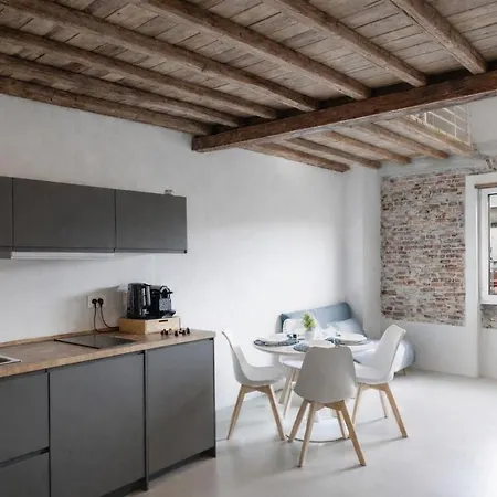 La Marina Attic Mansarda Con Vista Su Porto Antico *